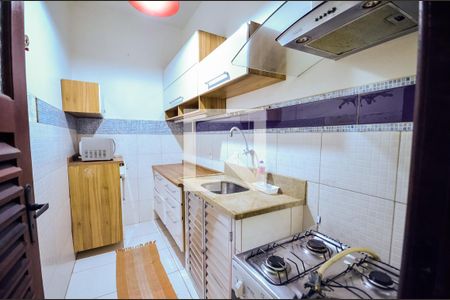 Casa de condomínio à venda com 60m², 1 quarto e 2 vagas Casa de condomínio à venda com 60m², 1 quarto e 2 vagasCozinha