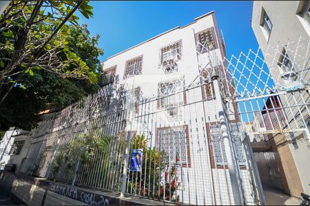 Casa de condomínio à venda com 60m², 1 quarto e 2 vagas Casa de condomínio à venda com 60m², 1 quarto e 2 vagasFachada do Condomínio