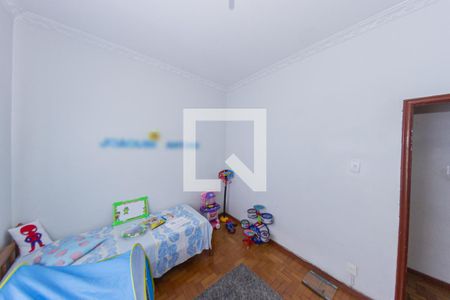 Casa à venda com 319m², 4 quartos e 3 vagas Casa à venda com 319m², 4 quartos e 3 vagasQuarto 3