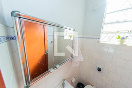 Casa à venda com 319m², 4 quartos e 3 vagas Casa à venda com 319m², 4 quartos e 3 vagasBanheiro de serviço