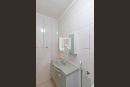 Casa à venda com 191m², 3 quartos e 3 vagas Casa à venda com 191m², 3 quartos e 3 vagasBanheiro da Suíte