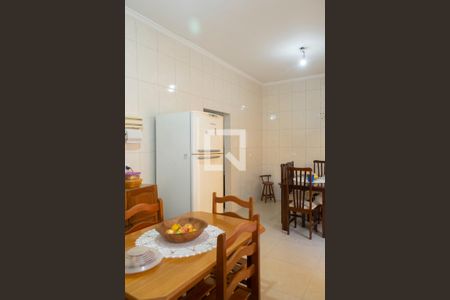 Casa à venda com 304m², 3 quartos e 5 vagas Casa à venda com 304m², 3 quartos e 5 vagasCozinha