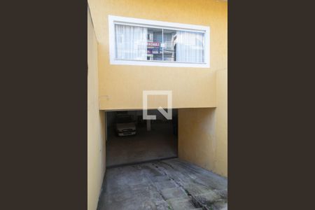 Casa à venda com 304m², 3 quartos e 5 vagas Casa à venda com 304m², 3 quartos e 5 vagasEntrada