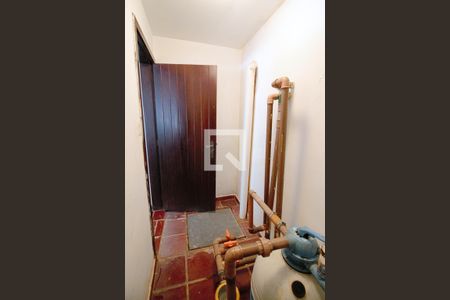 Casa à venda com 440m², 4 quartos e 3 vagas Casa à venda com 440m², 4 quartos e 3 vagasDepósito