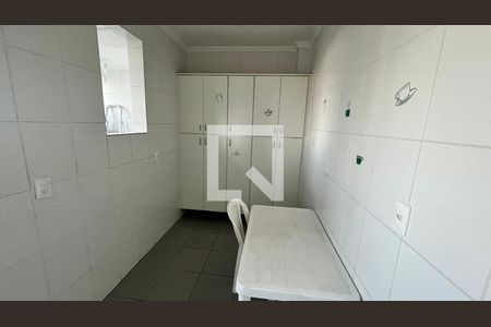 Apartamento à venda com 85m², 3 quartos e 2 vagas Apartamento à venda com 85m², 3 quartos e 2 vagasCozinha