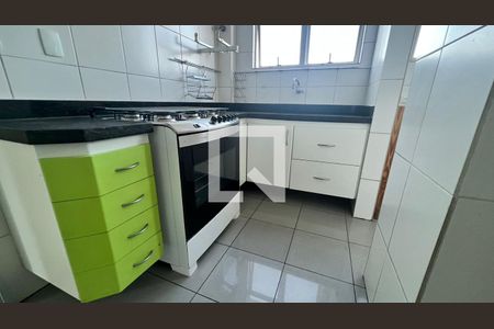 Apartamento à venda com 85m², 3 quartos e 2 vagas Apartamento à venda com 85m², 3 quartos e 2 vagasCozinha