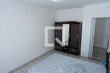 Casa à venda com 200m², 3 quartos e 3 vagas Casa à venda com 200m², 3 quartos e 3 vagasQuarto 1