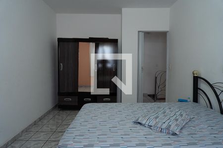 Casa à venda com 200m², 3 quartos e 3 vagas Casa à venda com 200m², 3 quartos e 3 vagasQuarto 1