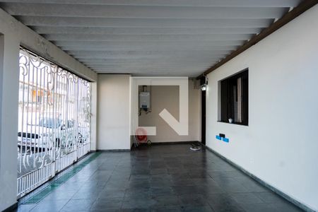 Casa à venda com 200m², 3 quartos e 3 vagas Casa à venda com 200m², 3 quartos e 3 vagasGaragem