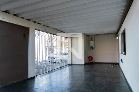 Casa à venda com 200m², 3 quartos e 3 vagas Casa à venda com 200m², 3 quartos e 3 vagasGaragem