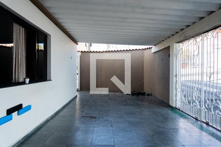 Casa à venda com 200m², 3 quartos e 3 vagas Casa à venda com 200m², 3 quartos e 3 vagasGaragem