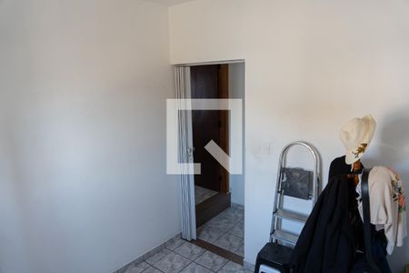 Casa à venda com 200m², 3 quartos e 3 vagas Casa à venda com 200m², 3 quartos e 3 vagasQuarto 3