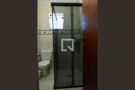 Casa à venda com 200m², 3 quartos e 3 vagas Casa à venda com 200m², 3 quartos e 3 vagasBanheiro