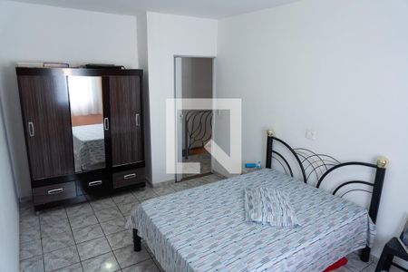 Casa à venda com 200m², 3 quartos e 3 vagas Casa à venda com 200m², 3 quartos e 3 vagasQuarto 1