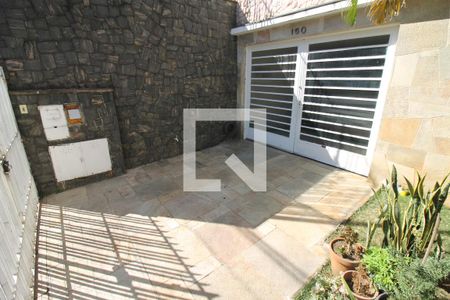 Casa à venda com 240m², 3 quartos e 3 vagasGaragem