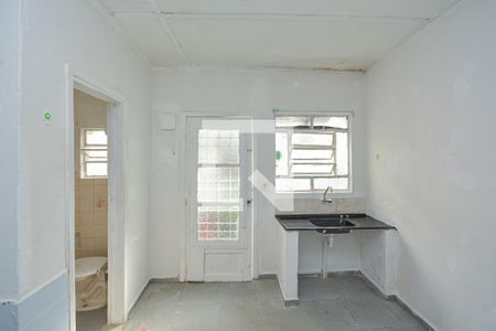 Sala/Cozinha de casa para alugar com 1 quarto, 18m² em Jardim Umuarama, São Paulo
