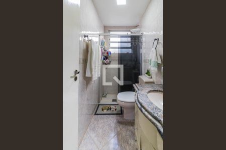 Apartamento à venda com 88m², 4 quartos e sem vaga Apartamento à venda com 88m², 4 quartos e sem vagaBanheiro