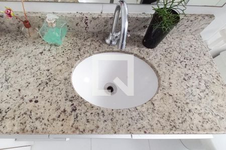 Apartamento à venda com 78m², 3 quartos e 2 vagas Apartamento à venda com 78m², 3 quartos e 2 vagasBanheiro da Suíte