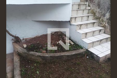 Casa à venda com 390m², 3 quartos e 3 vagas Casa à venda com 390m², 3 quartos e 3 vagasQuintal