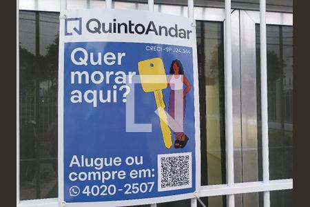 Casa à venda com 390m², 3 quartos e 3 vagas Casa à venda com 390m², 3 quartos e 3 vagasplaca