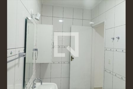 Casa à venda com 390m², 3 quartos e 3 vagas Casa à venda com 390m², 3 quartos e 3 vagasbanheiro 2