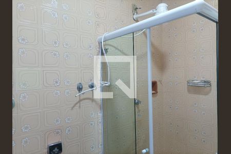 Casa à venda com 390m², 3 quartos e 3 vagas Casa à venda com 390m², 3 quartos e 3 vagasBanheiro 1