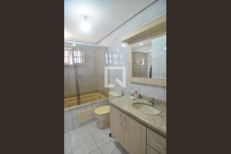 Casa à venda com 270m², 3 quartos e 3 vagasBanheiro suíte