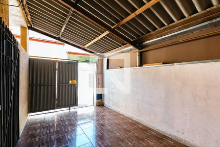 Casa à venda com 165m², 4 quartos e 2 vagasGaragem