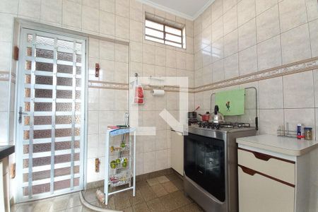 Casa à venda com 218m², 3 quartos e 1 vaga Casa à venda com 218m², 3 quartos e 1 vagaCozinha
