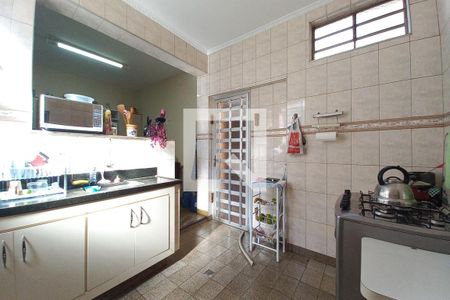 Casa à venda com 218m², 3 quartos e 1 vaga Casa à venda com 218m², 3 quartos e 1 vagaCozinha