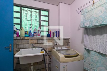 Casa à venda com 177m², 3 quartos e 3 vagas Casa à venda com 177m², 3 quartos e 3 vagasÁrea de Serviço