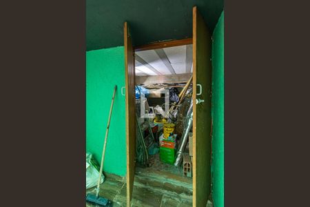 Casa à venda com 177m², 3 quartos e 3 vagas Casa à venda com 177m², 3 quartos e 3 vagasDepósito