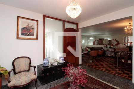 Casa para alugar com 400m², 4 quartos e 5 vagasHall de entrada