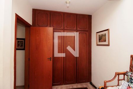 Casa para alugar com 400m², 4 quartos e 5 vagasQuarto 2