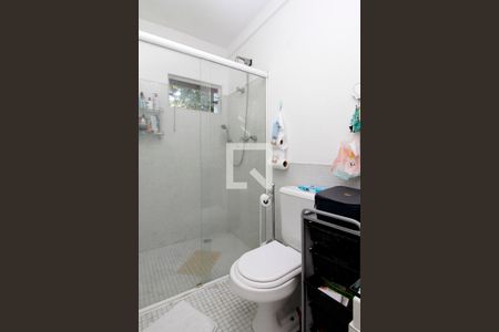 Casa para alugar com 400m², 4 quartos e 5 vagasBanheiro da Suíte 1