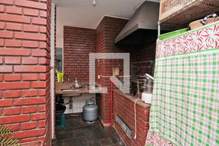 Casa para alugar com 400m², 4 quartos e 5 vagasChurrasqueira