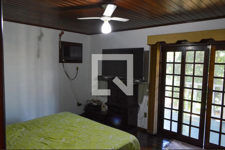 Casa à venda com 100m², 4 quartos e 2 vagas Casa à venda com 100m², 4 quartos e 2 vagasSuíte 2