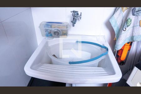 Casa à venda com 194m², 4 quartos e 3 vagas Casa à venda com 194m², 4 quartos e 3 vagasÁrea de Serviço