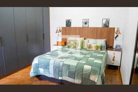 Casa à venda com 194m², 4 quartos e 3 vagas Casa à venda com 194m², 4 quartos e 3 vagasQuarto 1