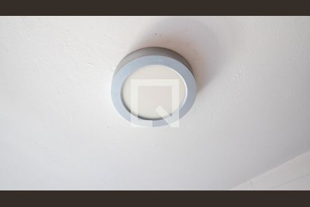 Casa à venda com 194m², 4 quartos e 3 vagas Casa à venda com 194m², 4 quartos e 3 vagasDetalhe Lavabo