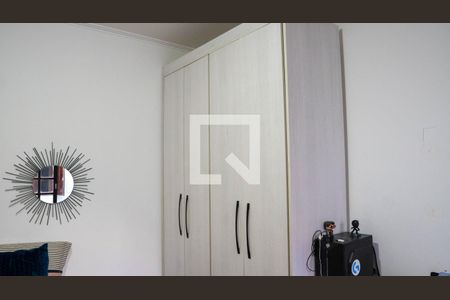 Casa à venda com 194m², 4 quartos e 3 vagas Casa à venda com 194m², 4 quartos e 3 vagasQuarto 2