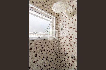 Casa de condomínio à venda com 98m², 2 quartos e 2 vagasBanheiro 