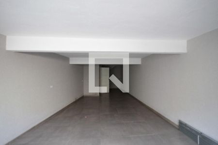 Casa à venda com 150m², 3 quartos e 4 vagas Casa à venda com 150m², 3 quartos e 4 vagasGaragem