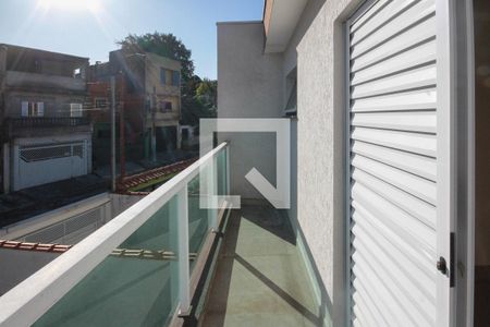 Casa à venda com 150m², 3 quartos e 4 vagas Casa à venda com 150m², 3 quartos e 4 vagasvaranda Suíte