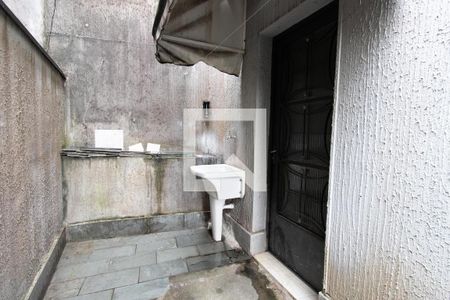 Casa à venda com 115m², 6 quartos e 1 vagaÁrea de Serviço