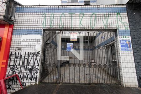 Casa à venda com 115m², 6 quartos e 1 vagaFachada