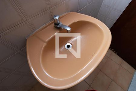 Casa à venda com 115m², 6 quartos e 1 vagaBanheiro do Quarto 4