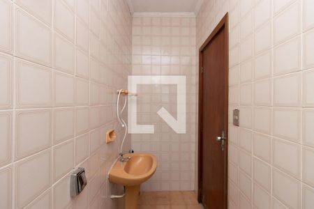 Casa à venda com 115m², 6 quartos e 1 vagaBanheiro 3