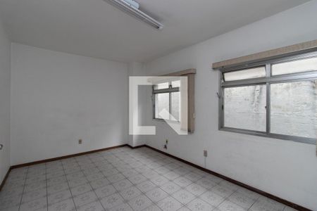 Casa à venda com 115m², 6 quartos e 1 vagaQuarto 4