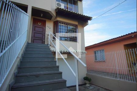 Casa à venda com 200m², 3 quartos e 3 vagasPátio _Frente
